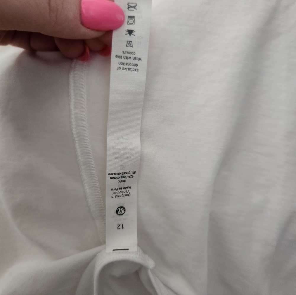 Lululemon Back Cutout Top - Picture 3 of 7